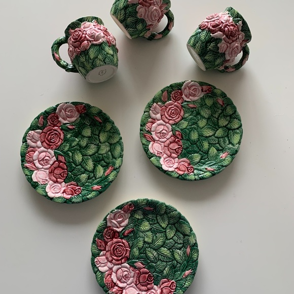 Vintage Other - 3/$25 👑 
Host Pick x2 💎 Vintage Pink Roses Dish Set